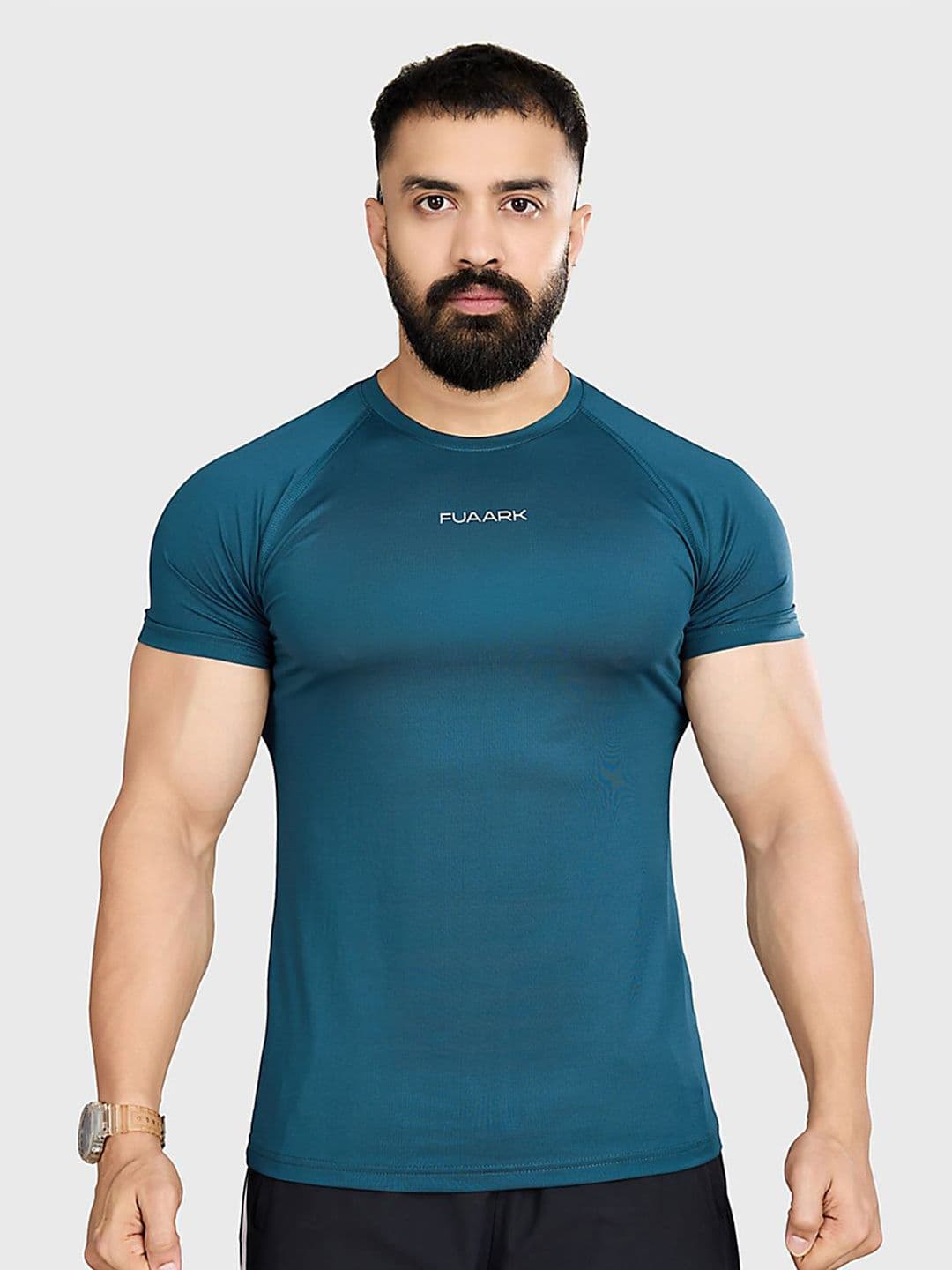 FUAARK Men Solid Round Neck Slim Fit T-shirt - view 1