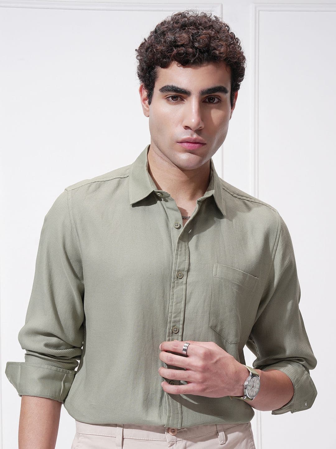 HIGHLANDER Cutaway Collar Slim Fit Cotton Shirt - view 1