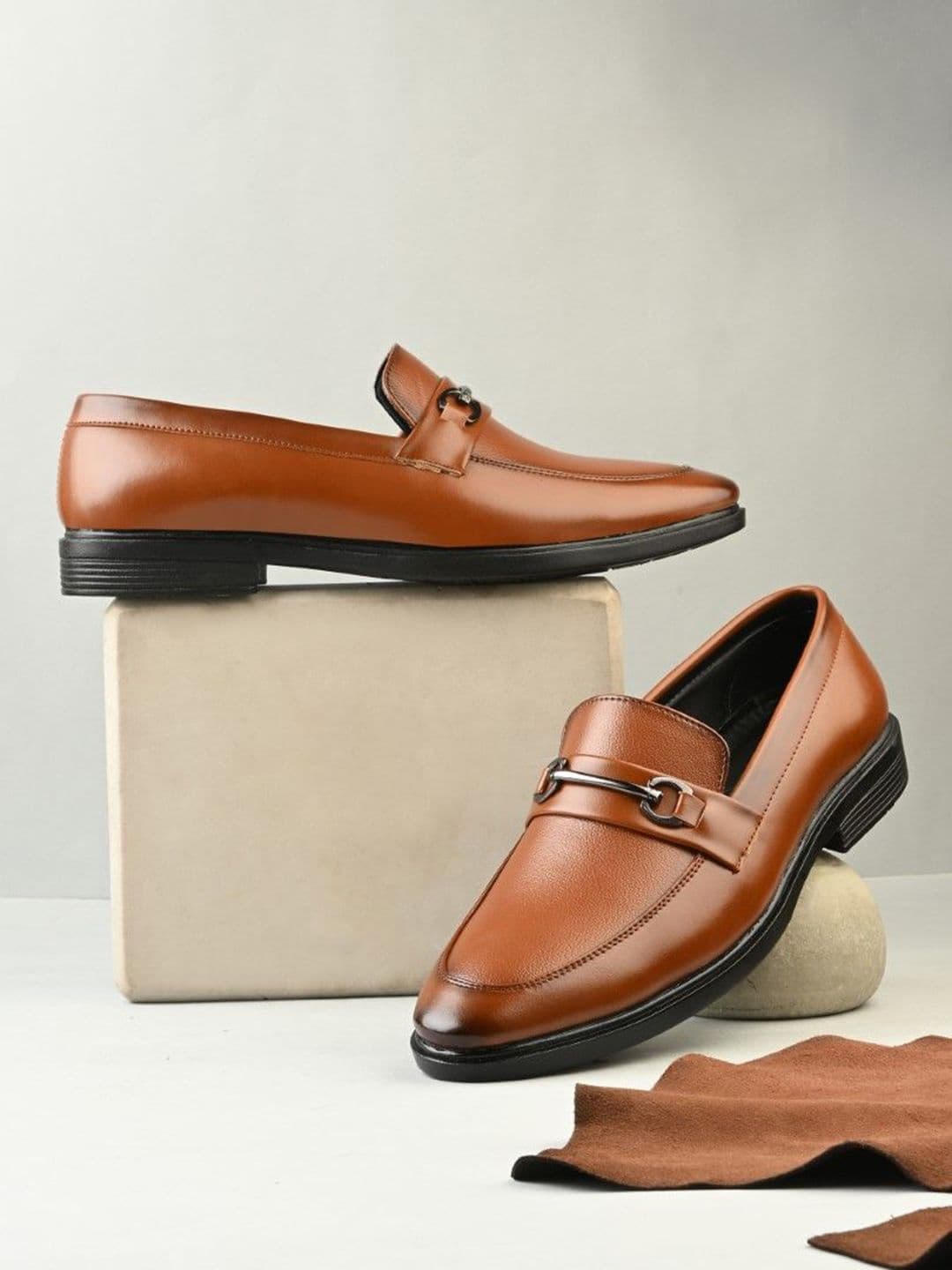 SERVER Men Round Toe Formal Loafers - view 1