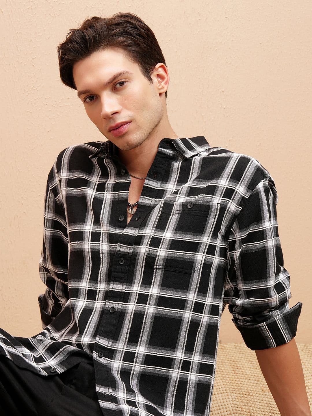 HIGHLANDER Men Relaxed Fit Checked Spread Collar Casual Shirt - view 1