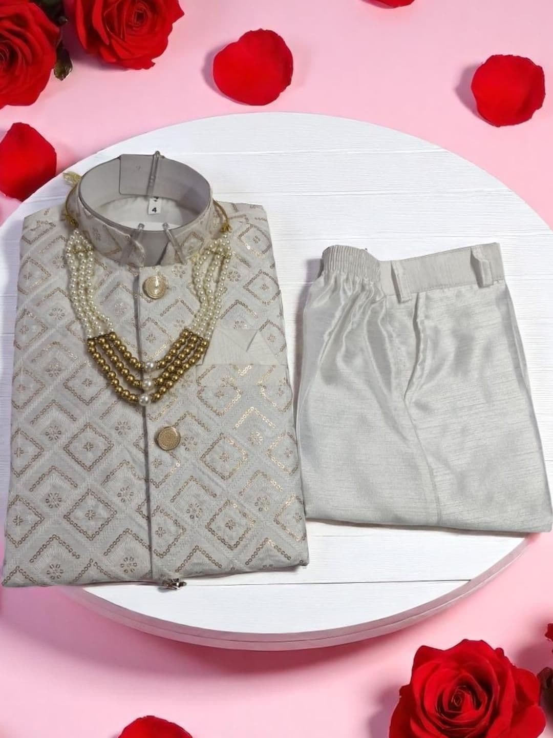 Seetoo Boys Embroidered Sherwani
