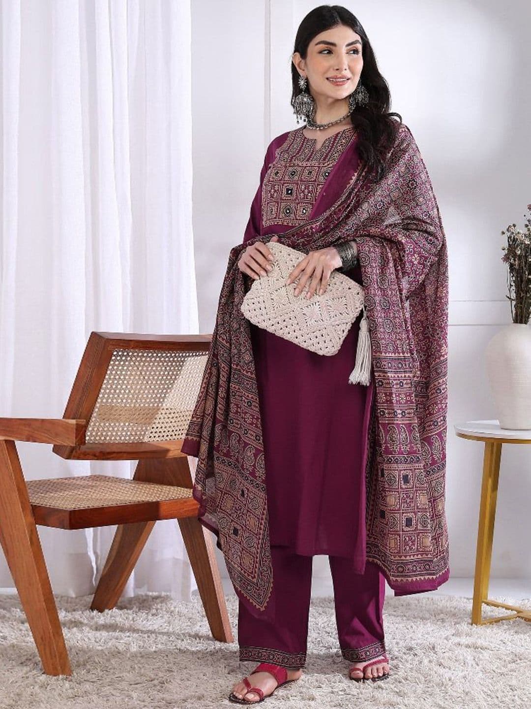 Vbuyz Floral Printed Notch Neck Mirror Work Cotton Straight Kurta With Palazzos & Dupatta - view 1