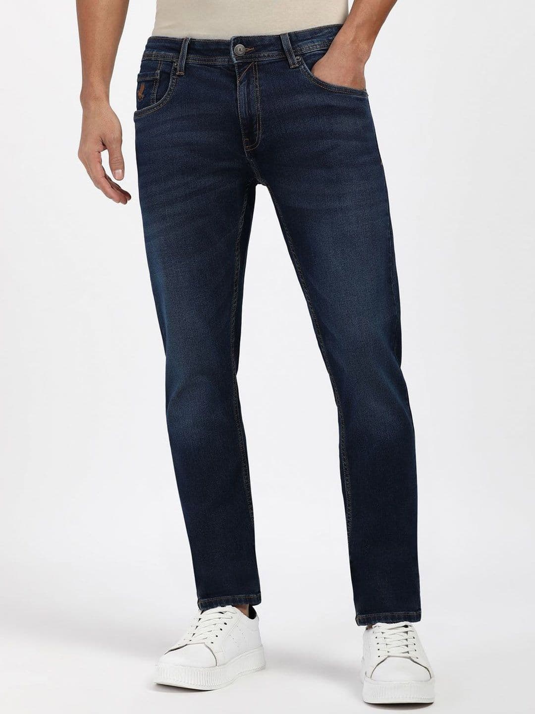 Peter England Casuals Men Slim Fit Mid-Rise Light Fade Jeans - view 1