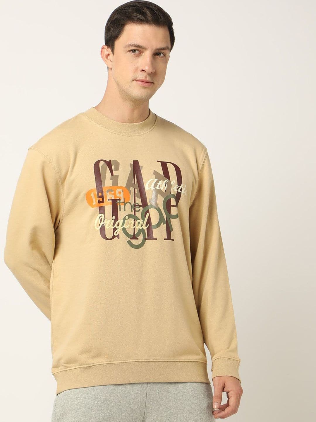 GAP Men Brand Logo Printed Crew Neck Pullover - view 1