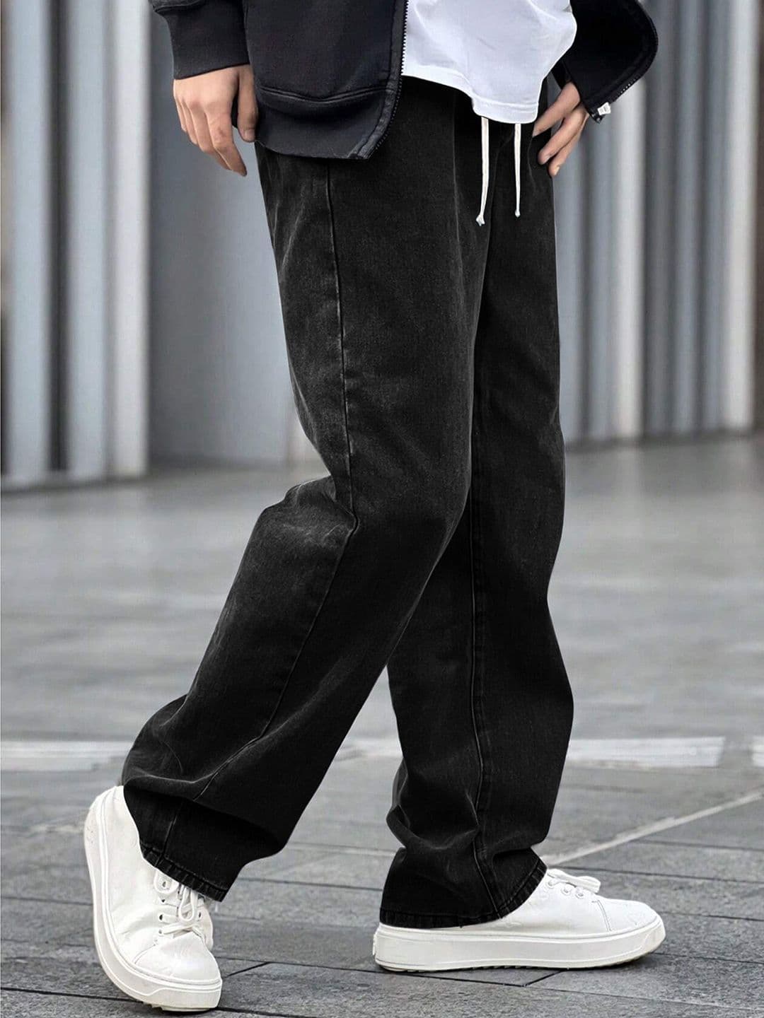 FTX Men Loose Baggy Fit Mid-Rise Clean Look Non Stretchable Jeans - view 1
