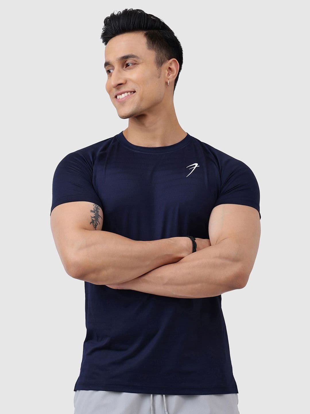 FUAARK Raglan Sleeves Sweat-Wicking Anti Odour Slim Fit T-Shirt - view 1