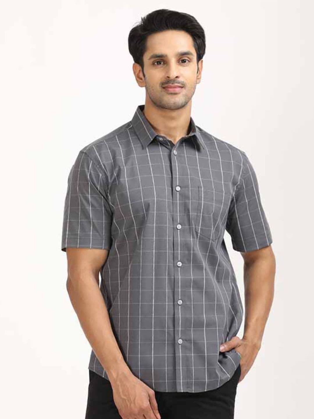 Indian Terrain Men Classic Slim Fit Checked Casual Shirt - view 1