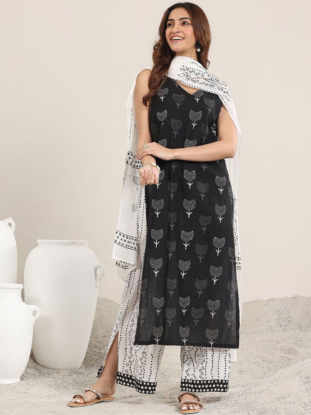 Libas Women Floral Printed Regular Kurta with Palazzos & With Dupatta Kurta Sets - view 1