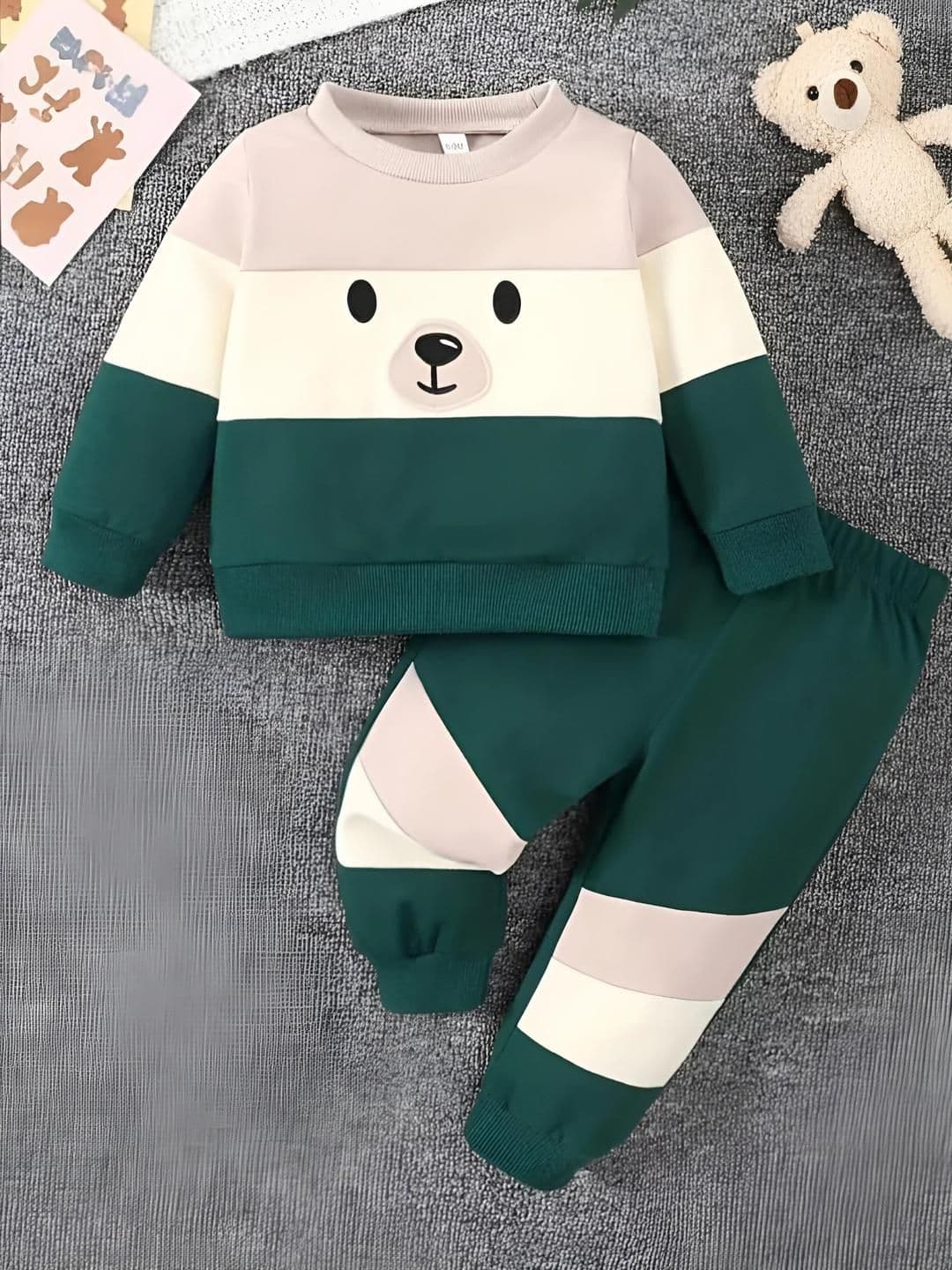 ELPIXIE FASHION Unisex Green Clothing Set - view 1
