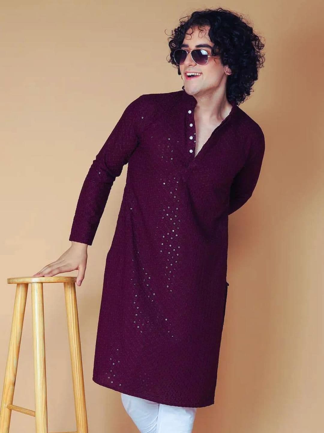 CHIRASVI Men Burgundy Kurtas - view 1