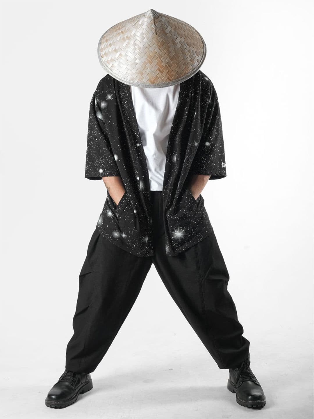 Xenpachi Space Printed Cotton Kimono - view 1