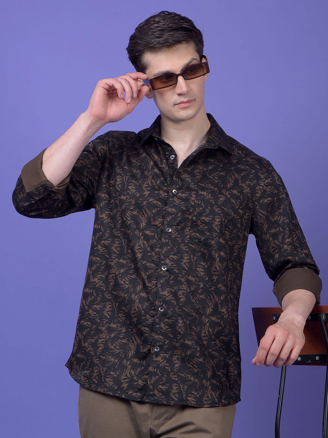 Crimsoune Club Men Classic Spread Collar Slim Fit Floral Printed Casual Shirt - view 1