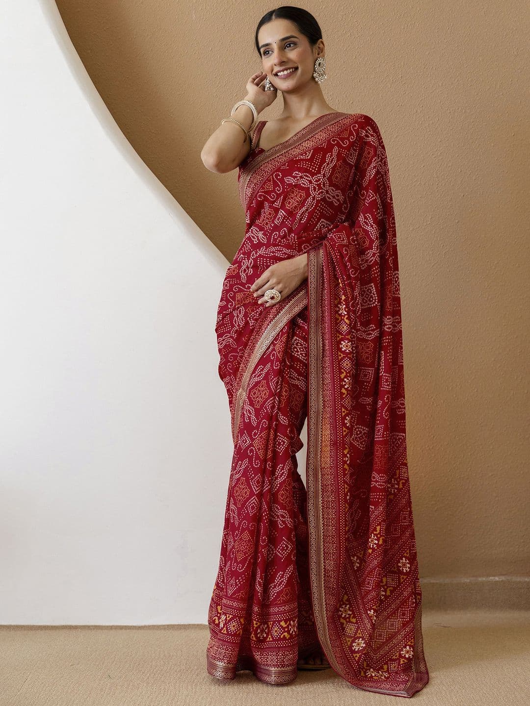 HERE&NOW Women Printed Bandhani Saree - view 1