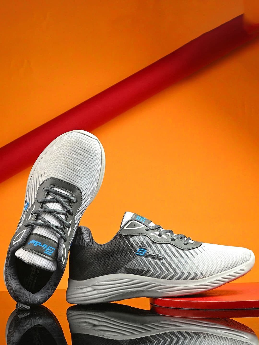 BIRDE Men Lace-Ups Sports Walking Non-Marking Shoes - view 1