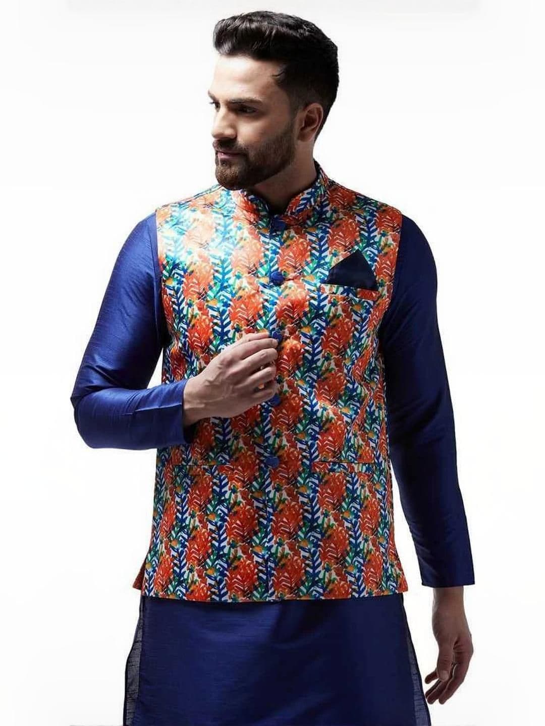 B BEN Sleeveless Self Design Men Jacket () - view 1