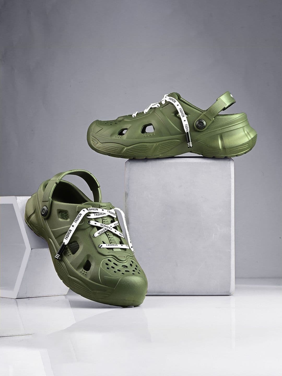 BIRDE Men Self Design Lace-Up Clogs - view 1