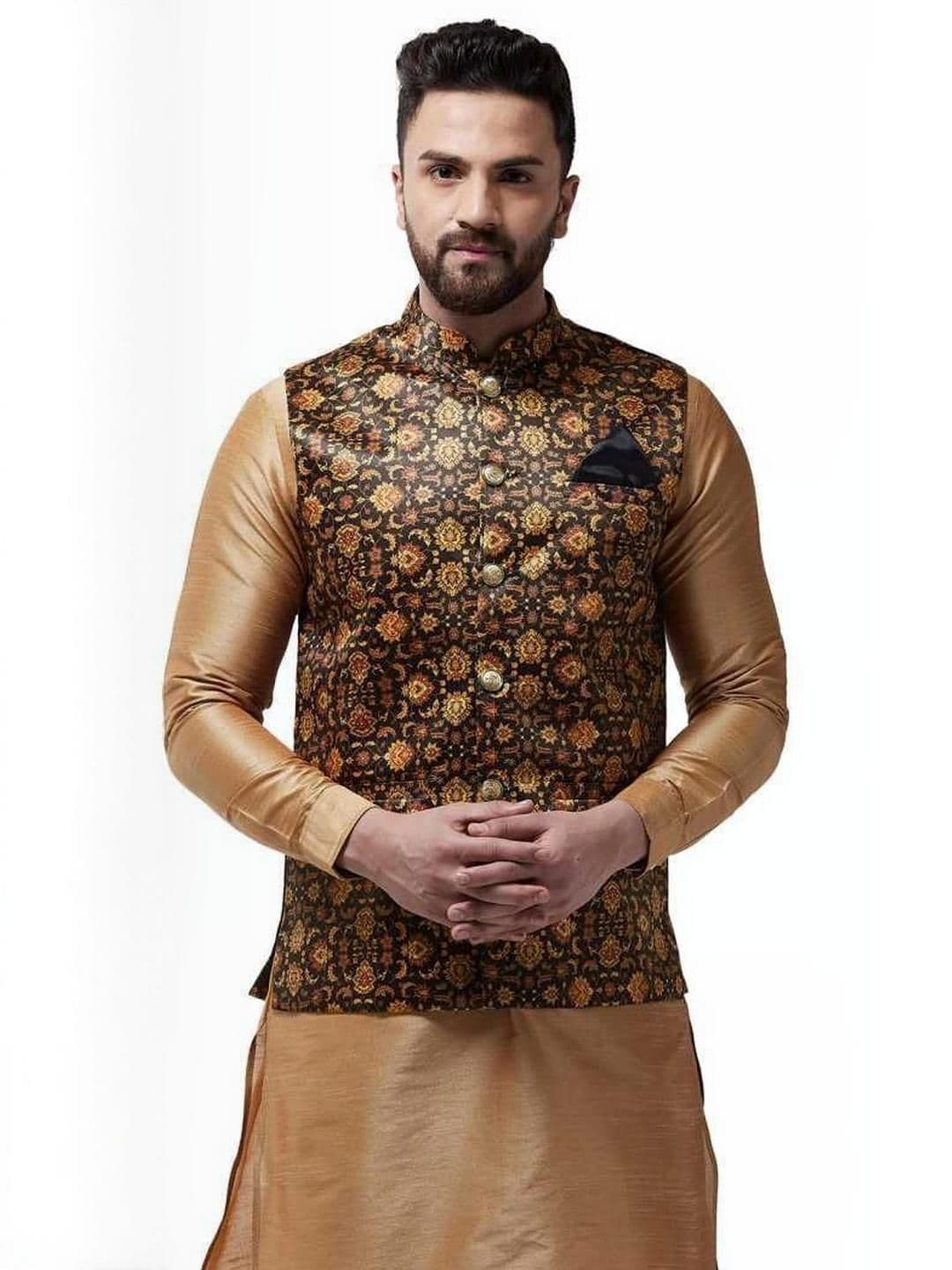 B BEN Sleeveless Self Design Men Jacket () - view 1