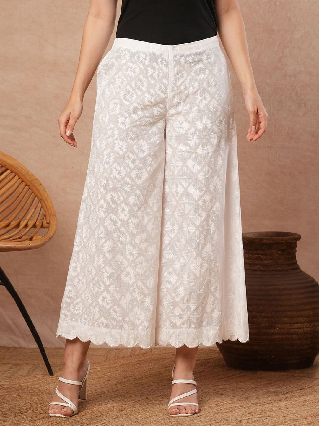 KAMI KUBI Women Cotton Geometric Printed Flared Ethnic Palazzos with Scallop Hem - view 1