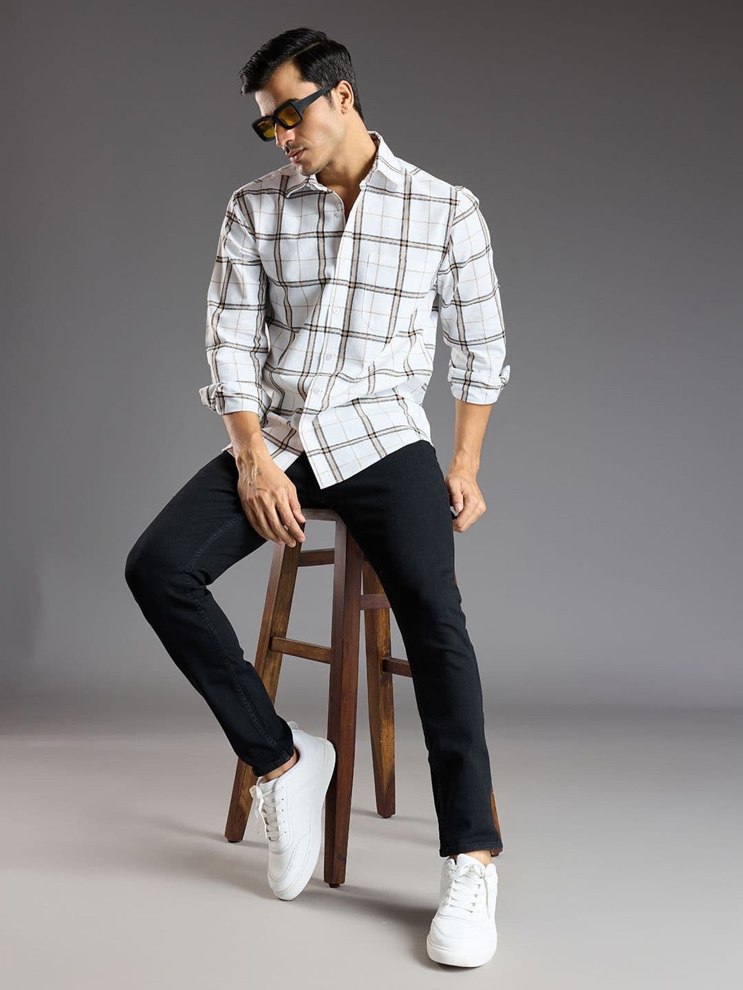R.Code by The Roadster Life Co. R.Code by The Roadster Lifestyle Co. Men Classic Fit Windowpane Checked Cotton Shirt - view 1