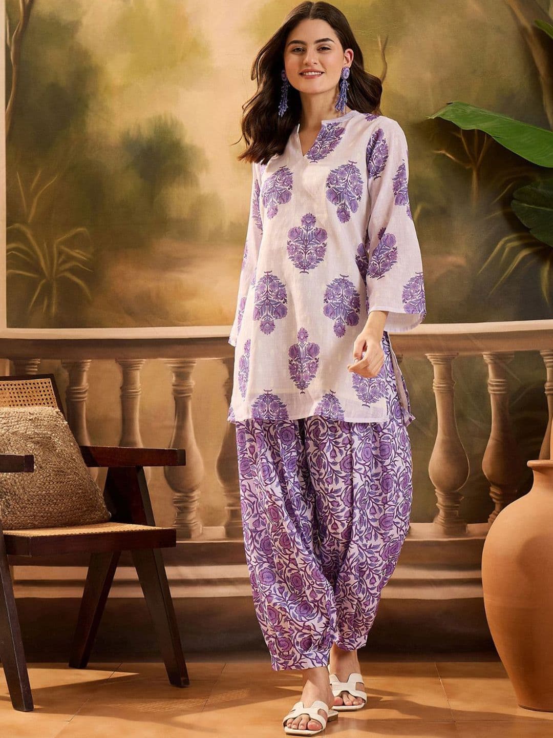 Sangria Women Linen Floral Print Straight Short Kurti With Farshi Salwar Set - view 1