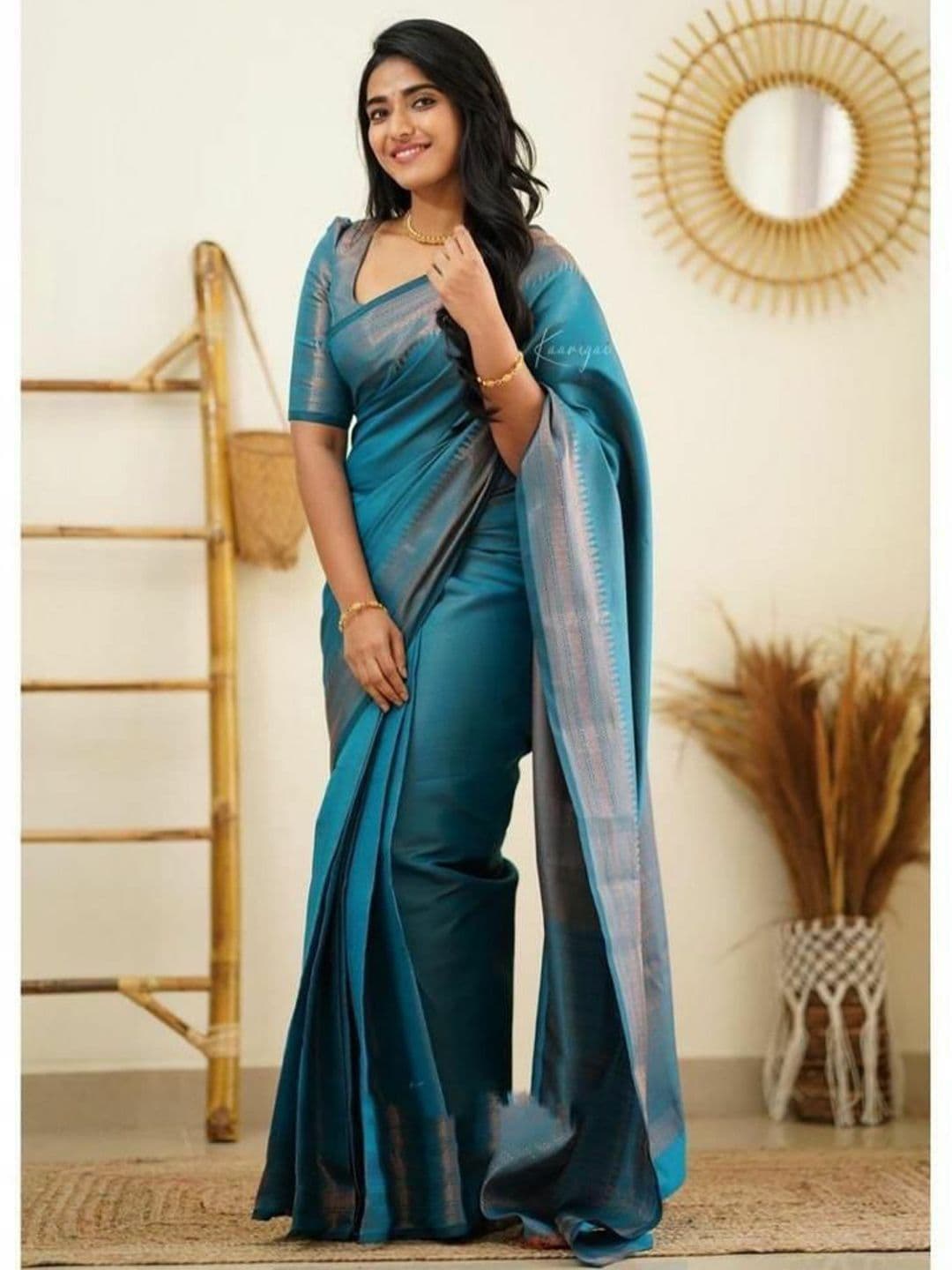 VILLE FASHION Woven Design Zari Kanjeevaram Saree - view 1