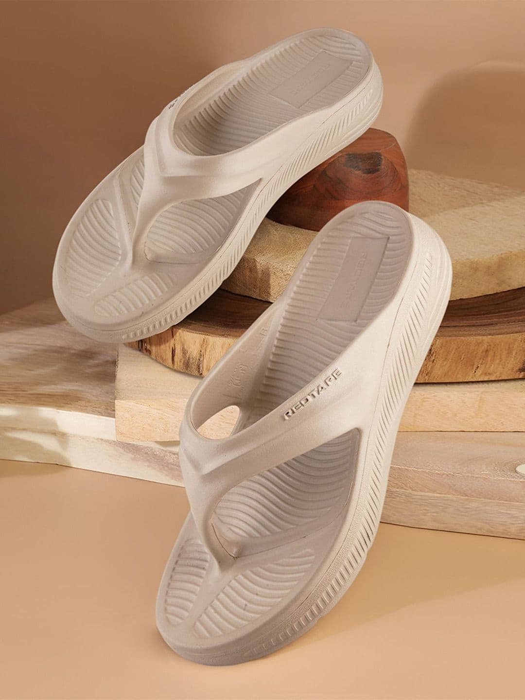 Red Tape Men Comfort Flip Flop - view 1