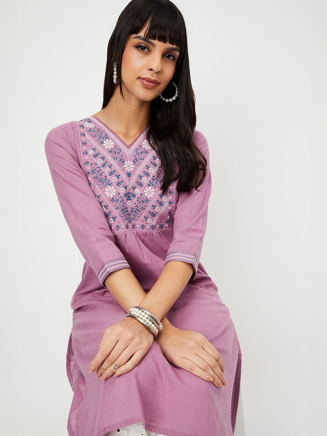 max Embroidered Thread Work V Neck A Line Kurta - view 1
