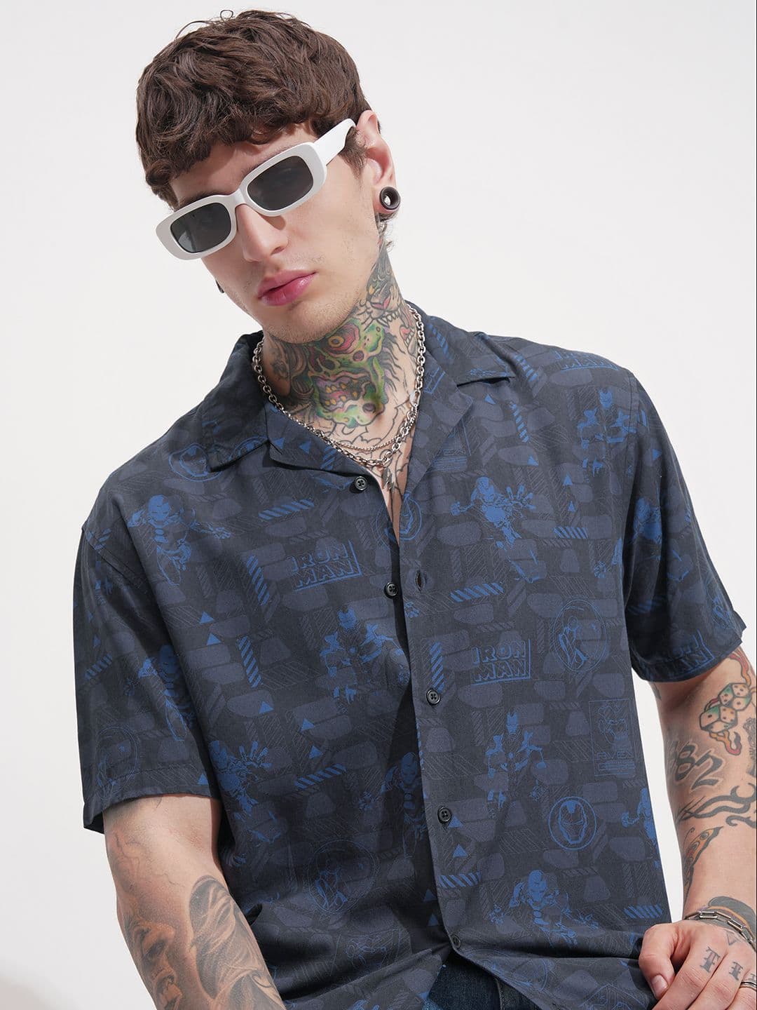 HIGHLANDER Men Graphic Printed Cuban Collar Casual Shirt - view 1