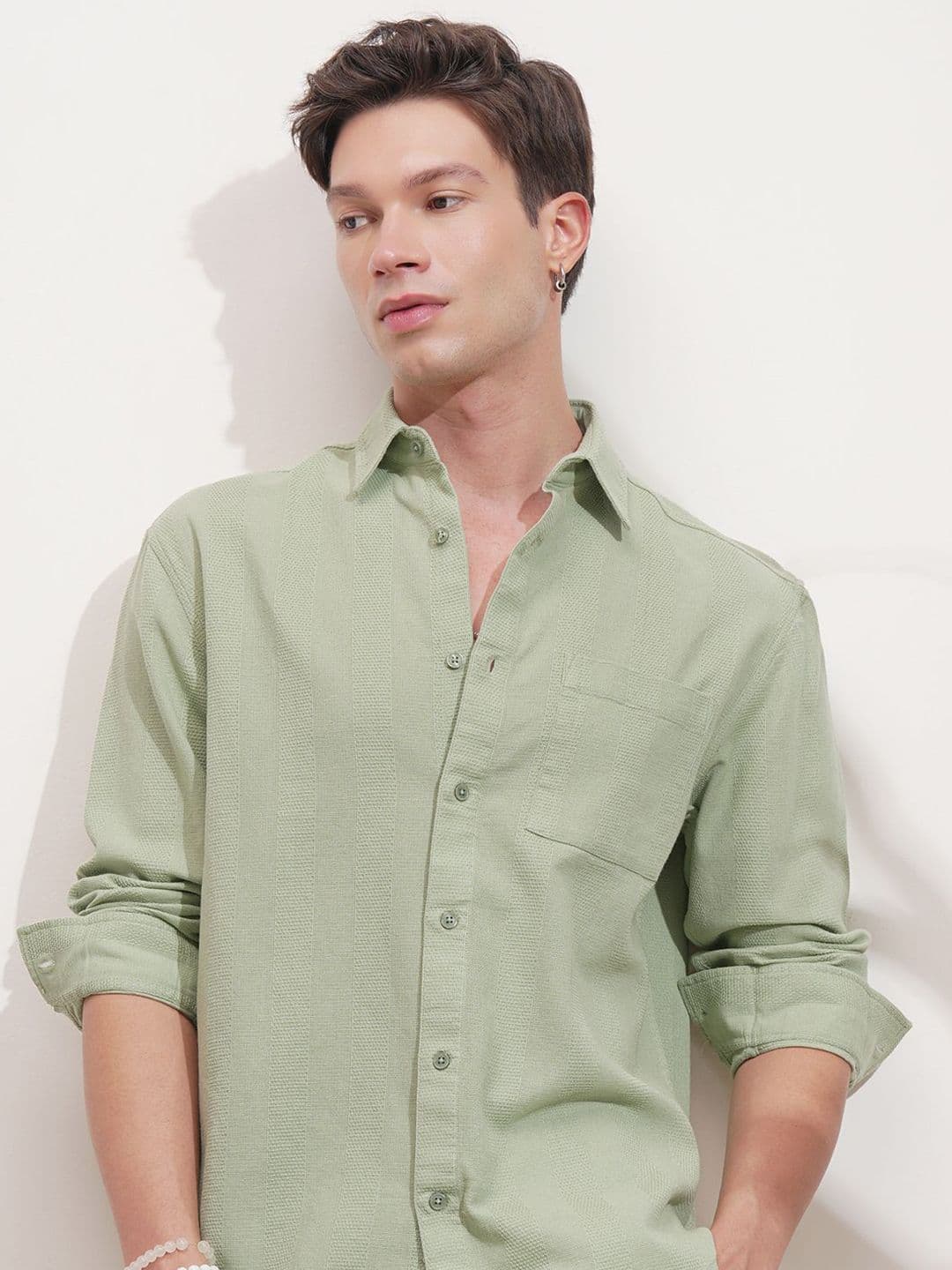 HIGHLANDER Men Textured Spread Collar Cotton Casual Shirt - view 1