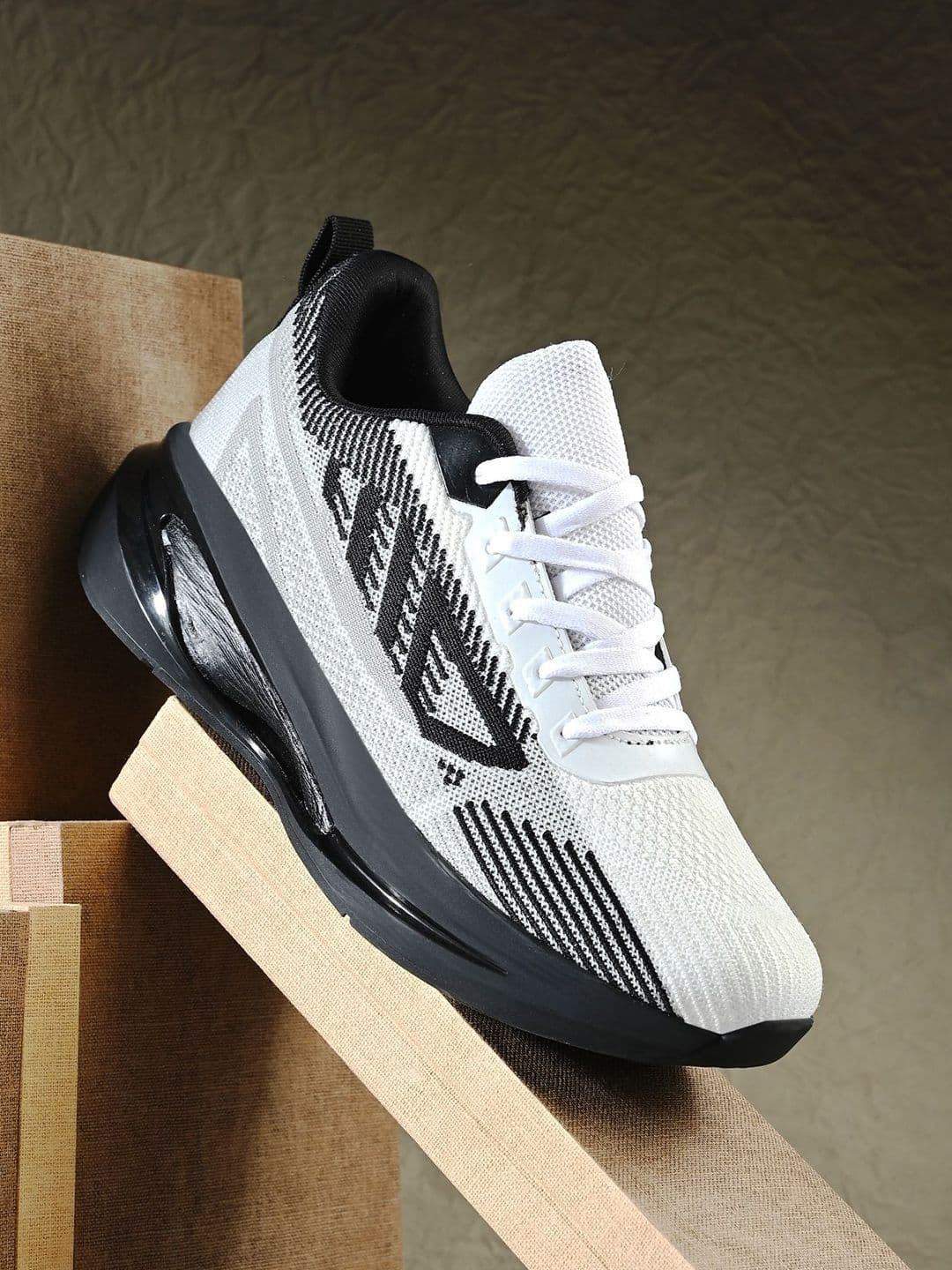The Roadster Lifestyle Co. Men Running Shoes - view 1