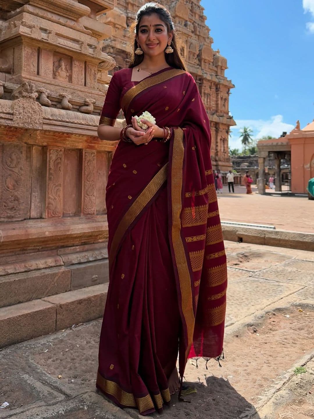 BerMondsey Woven Design Zari Designer Banarasi Saree - view 1