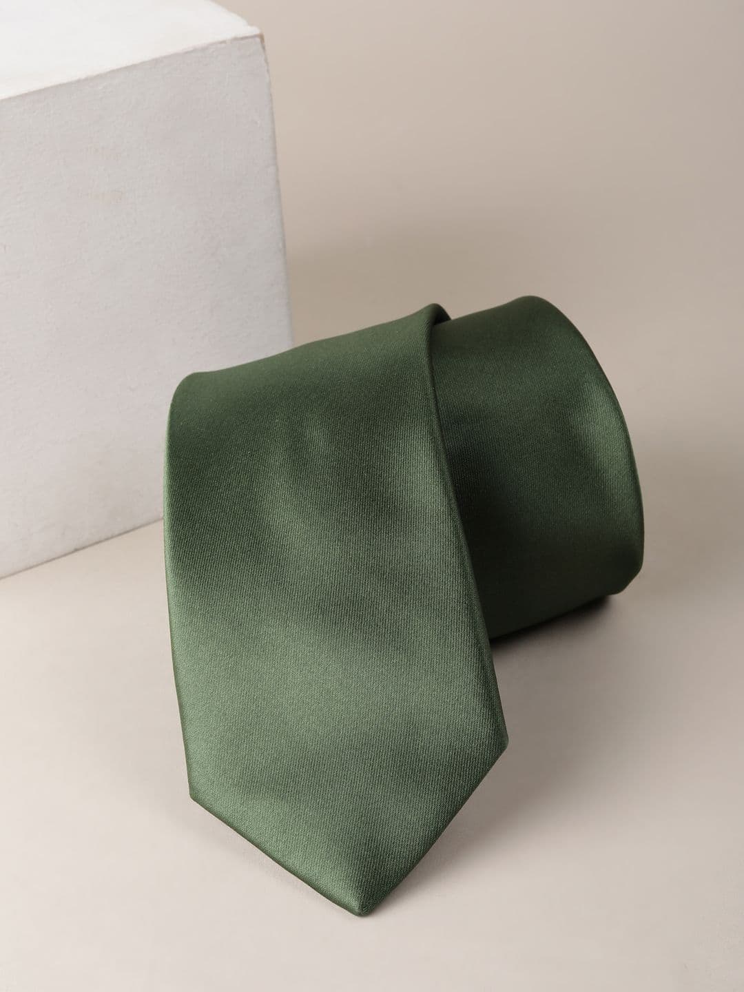 Louis Philippe Men Green Solid Broad Tie - view 1
