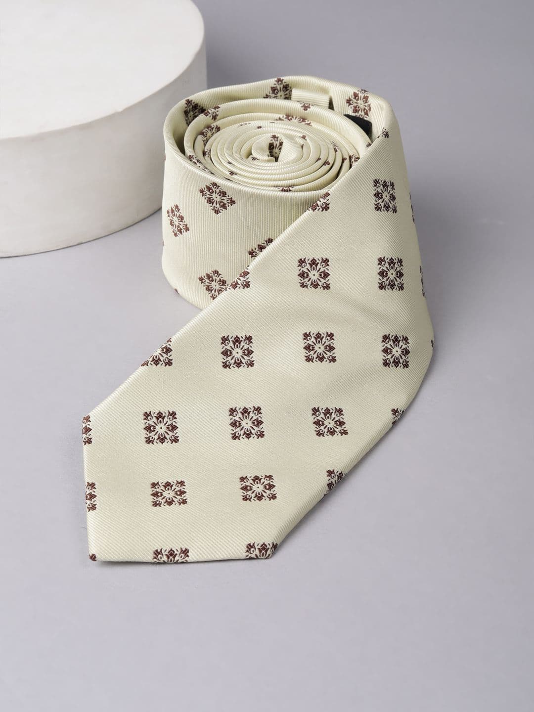 Van Heusen Men Printed Broad Tie - view 1