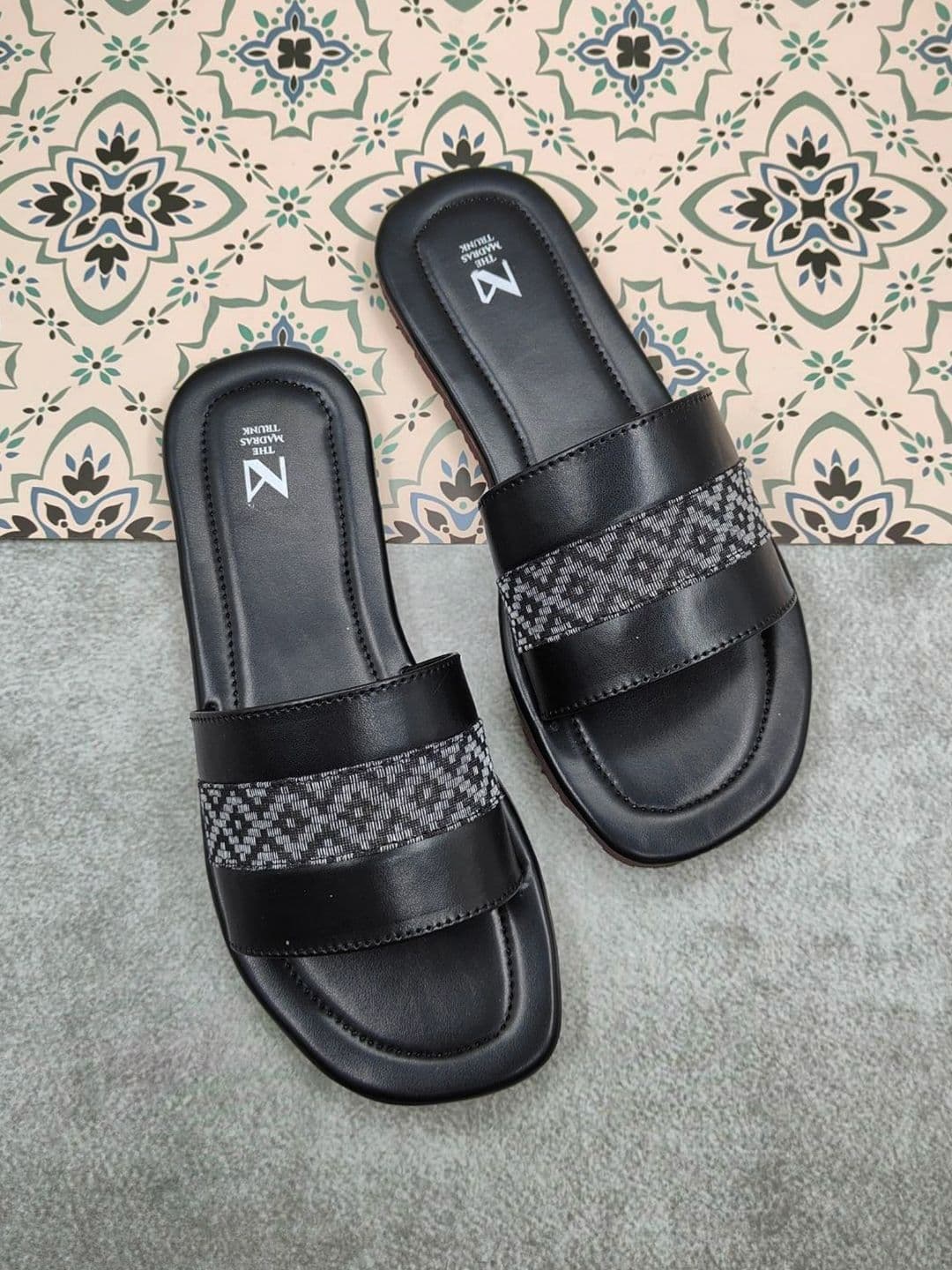 THE MADRAS TRUNK Men Comfort Sandals - view 1