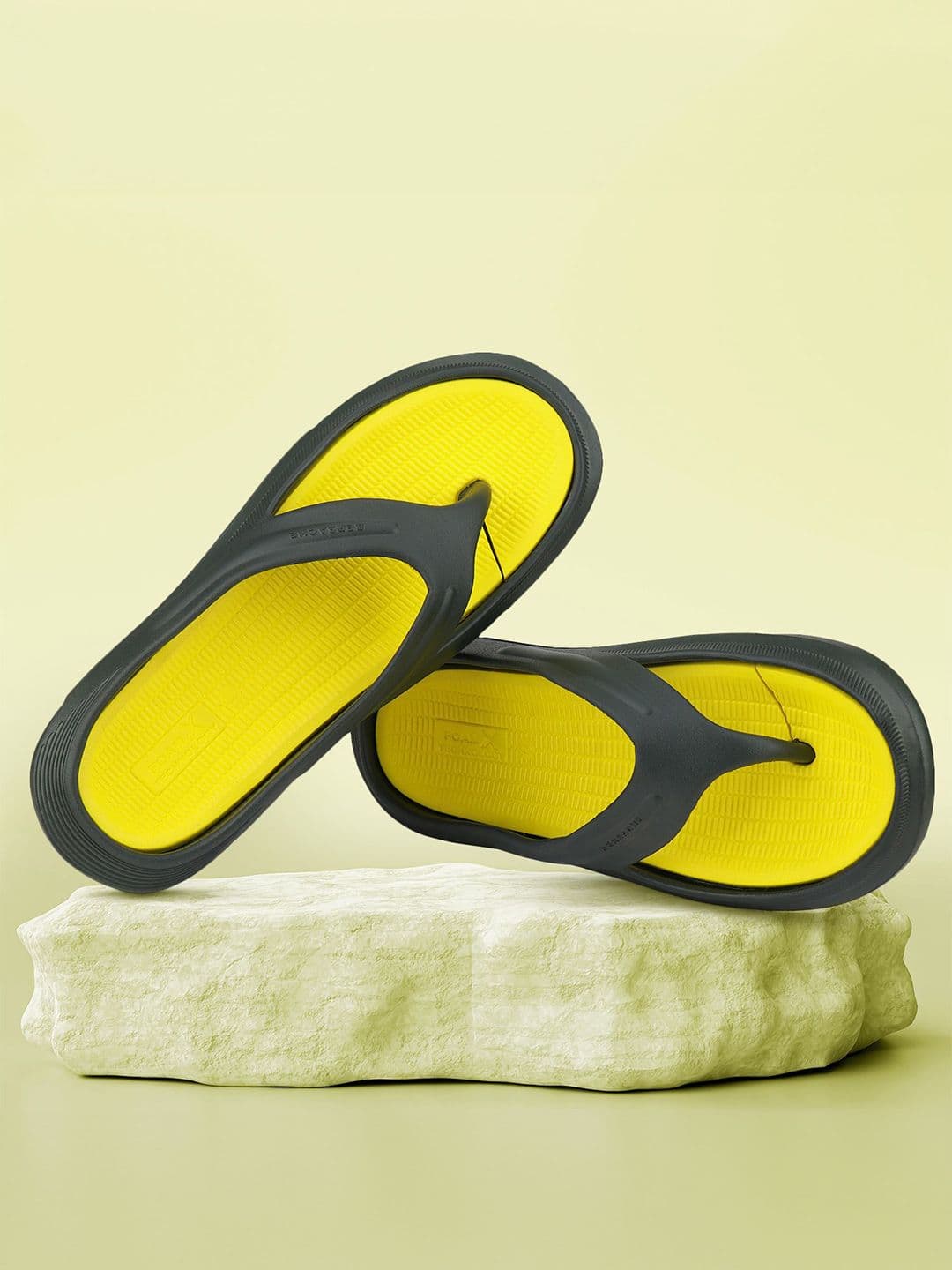 BERSACHE Men Clogs - view 1