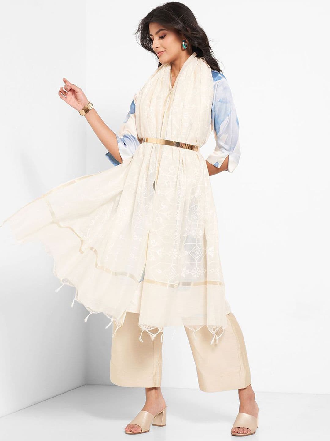 RANGMANCH BY PANTALOONS Embroidered Tasselled Dupatta - view 1