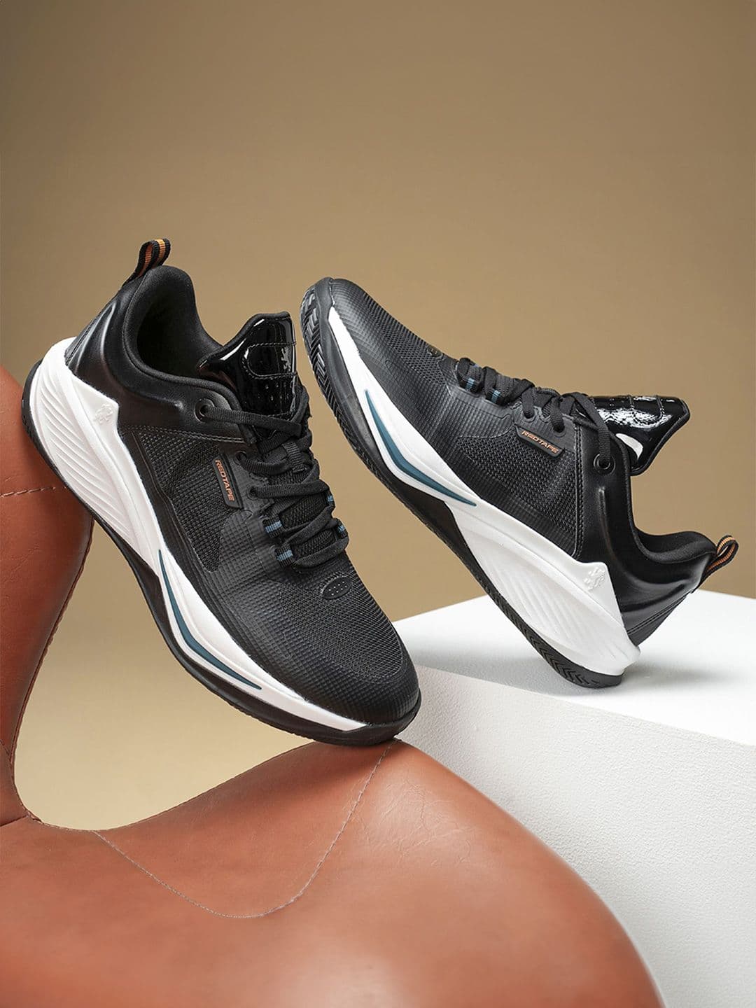 Red Tape Men Mesh Basketball Shoes - view 1