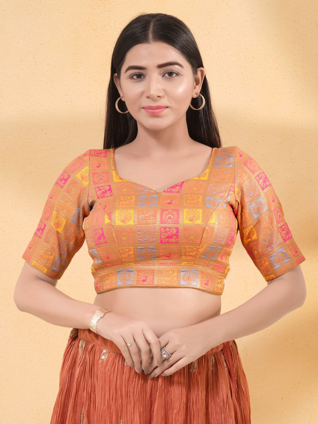 VAMAS - THE DESIGNER BLOUSES Women Round Neck Padded Readymade Saree Blouse - view 1
