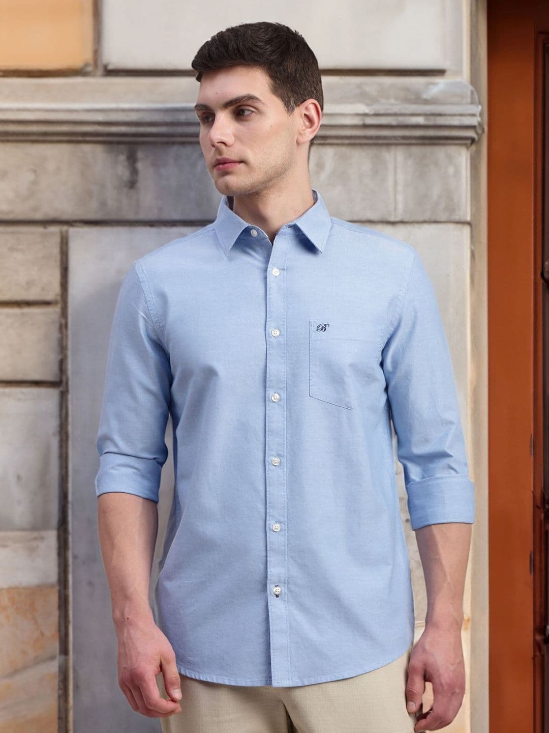 British Club Men Classic Fit Spread Collar Solid Cotton Casual Shirt - view 1