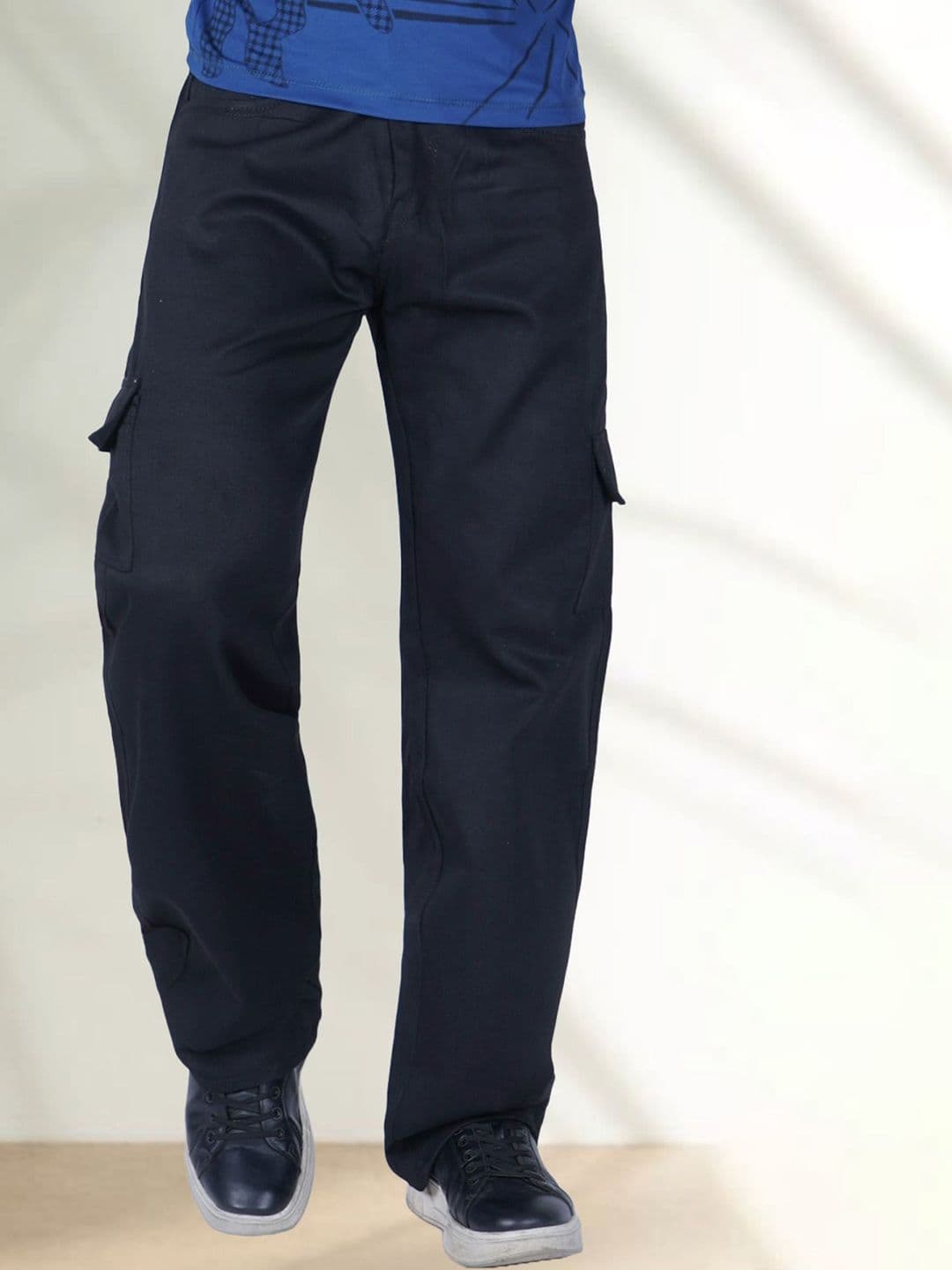 LINARIA Men Cotton Classic Jogger Mid-Rise Slash Knee Stretchable Jeans - view 1