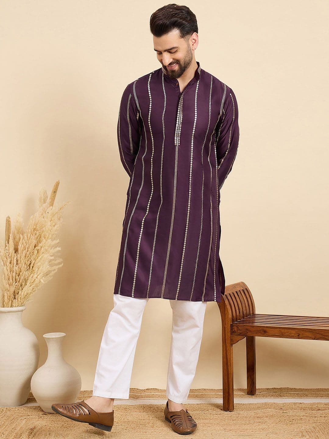 House of Pataudi Geometric Embellished Mandarin Collar Chanderi Silk Straight Kurta - view 1