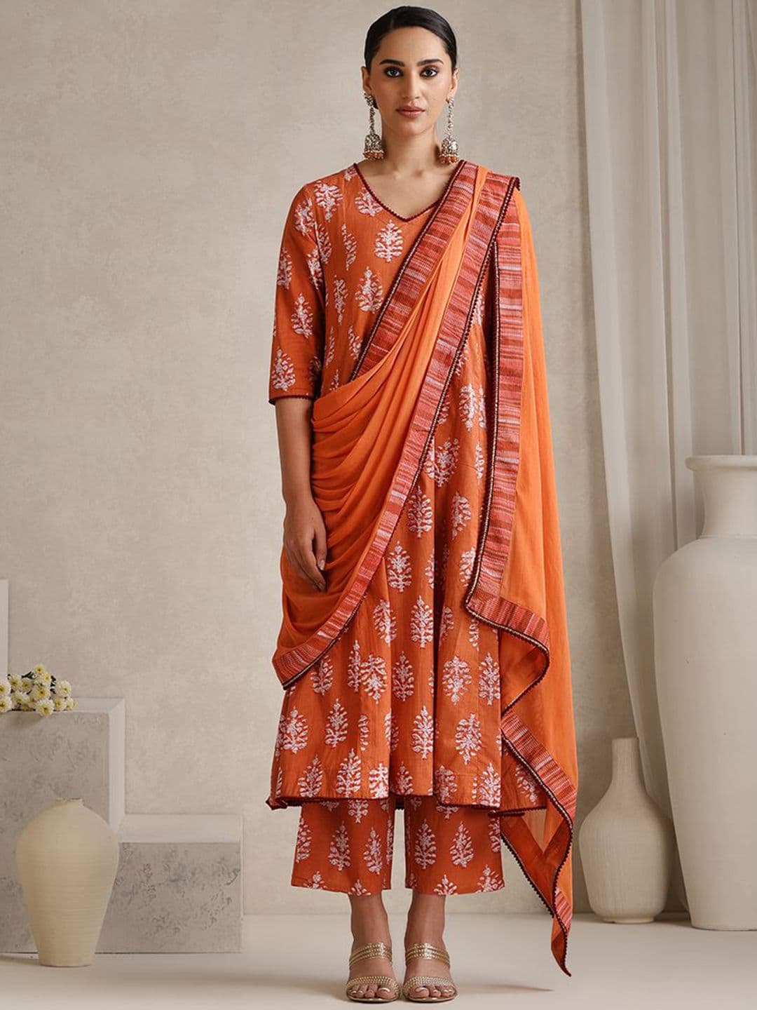Khushal K Floral Printed V Neck Pure Cotton A-Line Kurta With Palazzos & Dupatta - view 1