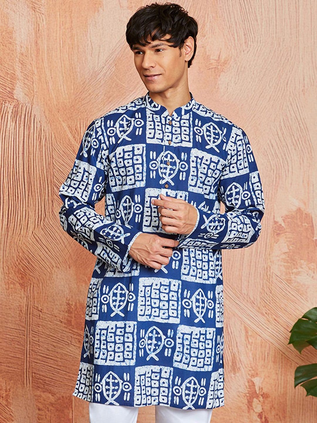 VASTRAMAY Men Blue Batik Printed Cotton Kurta - view 1