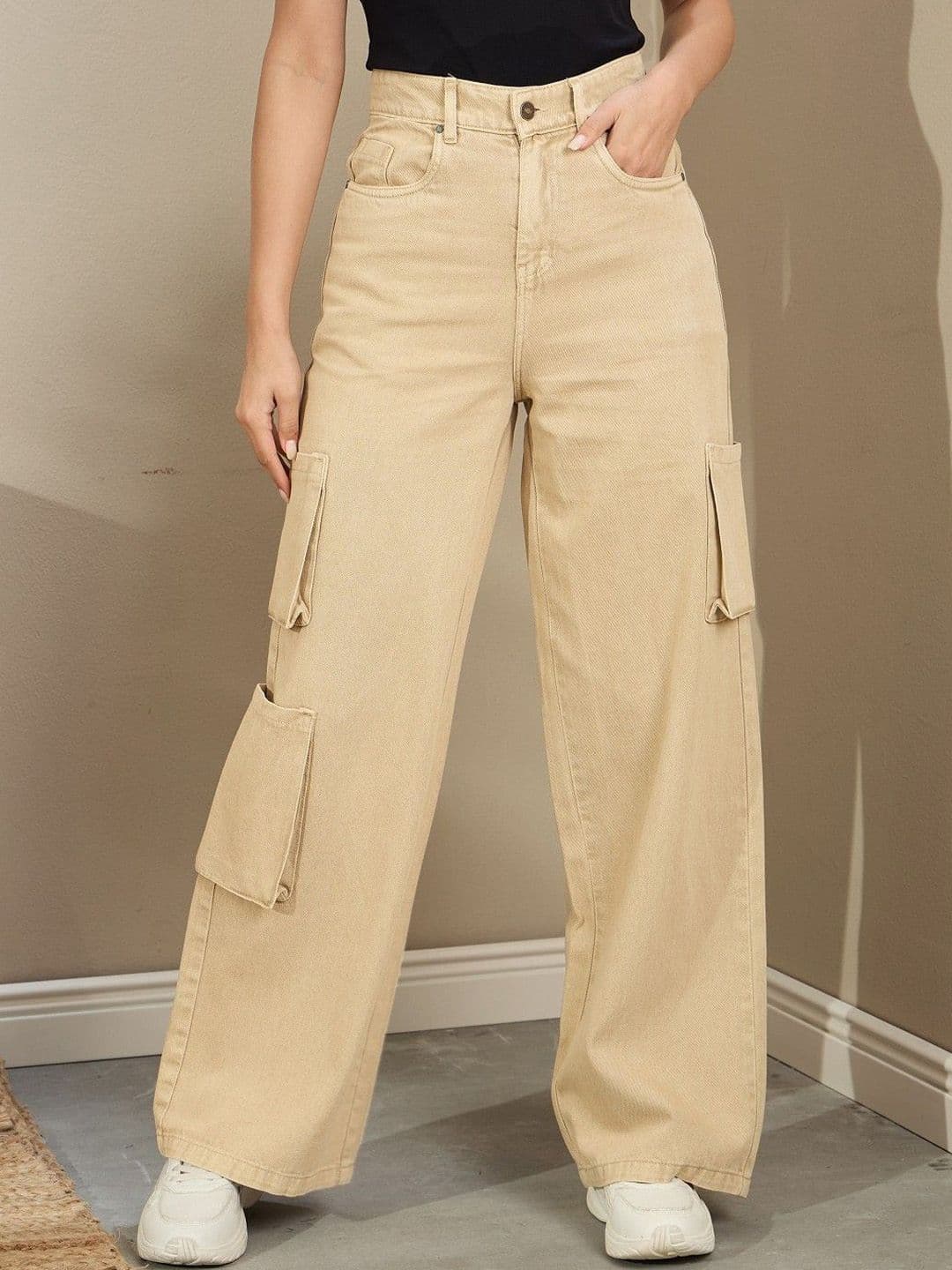 SASSAFRAS Women Comfort Straight Fit Cargo Jeans - view 1