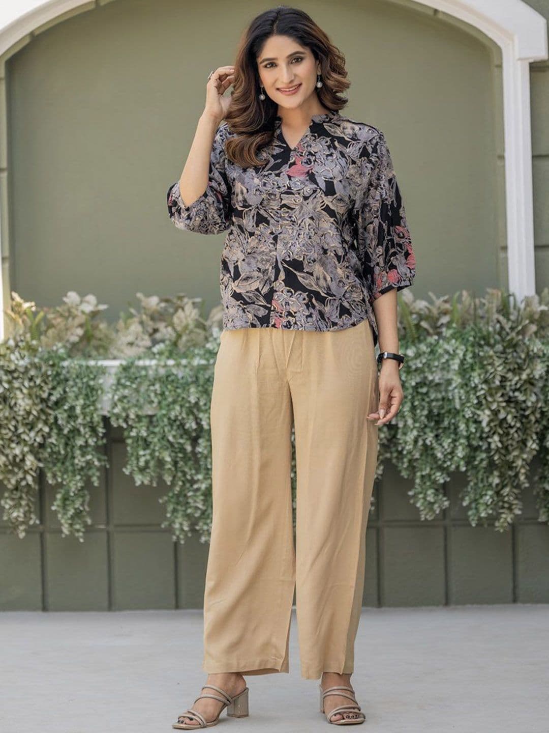 DRESOUL Printed Mandarin Collar Top & Trousers Co-Ords Set - view 1
