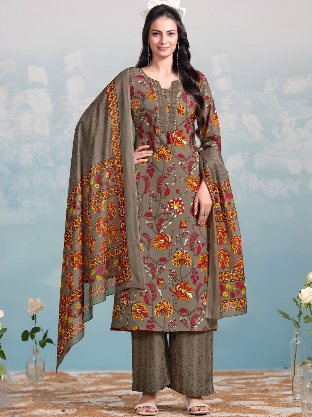 Varanga Women Ethnic Motifs Printed Regular Kurta with Trousers & With Dupatta - view 1