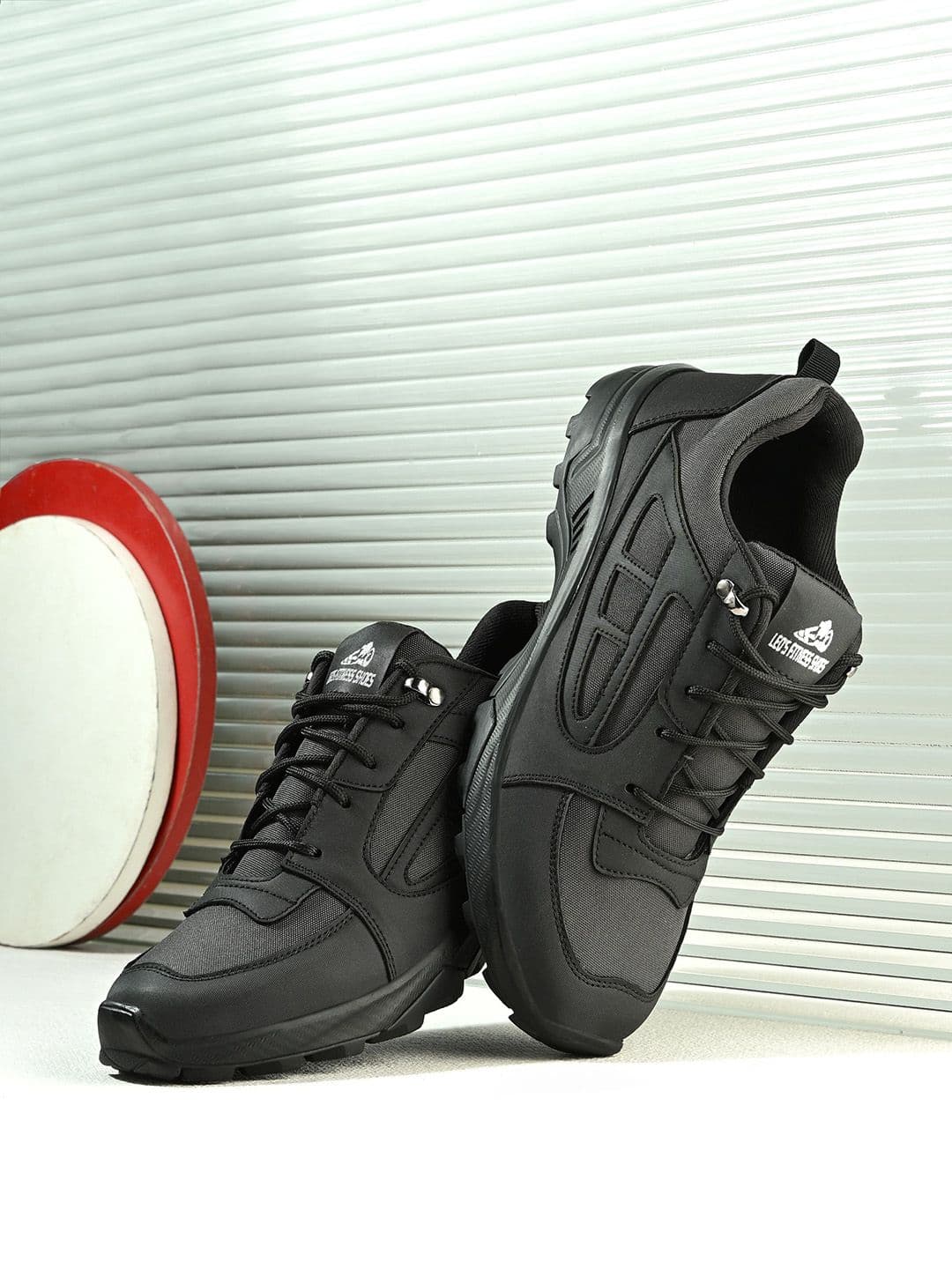 Leo's Fitness Shoes Trailpulse Men Lace-Ups Trekking Sports Shoes - view 1