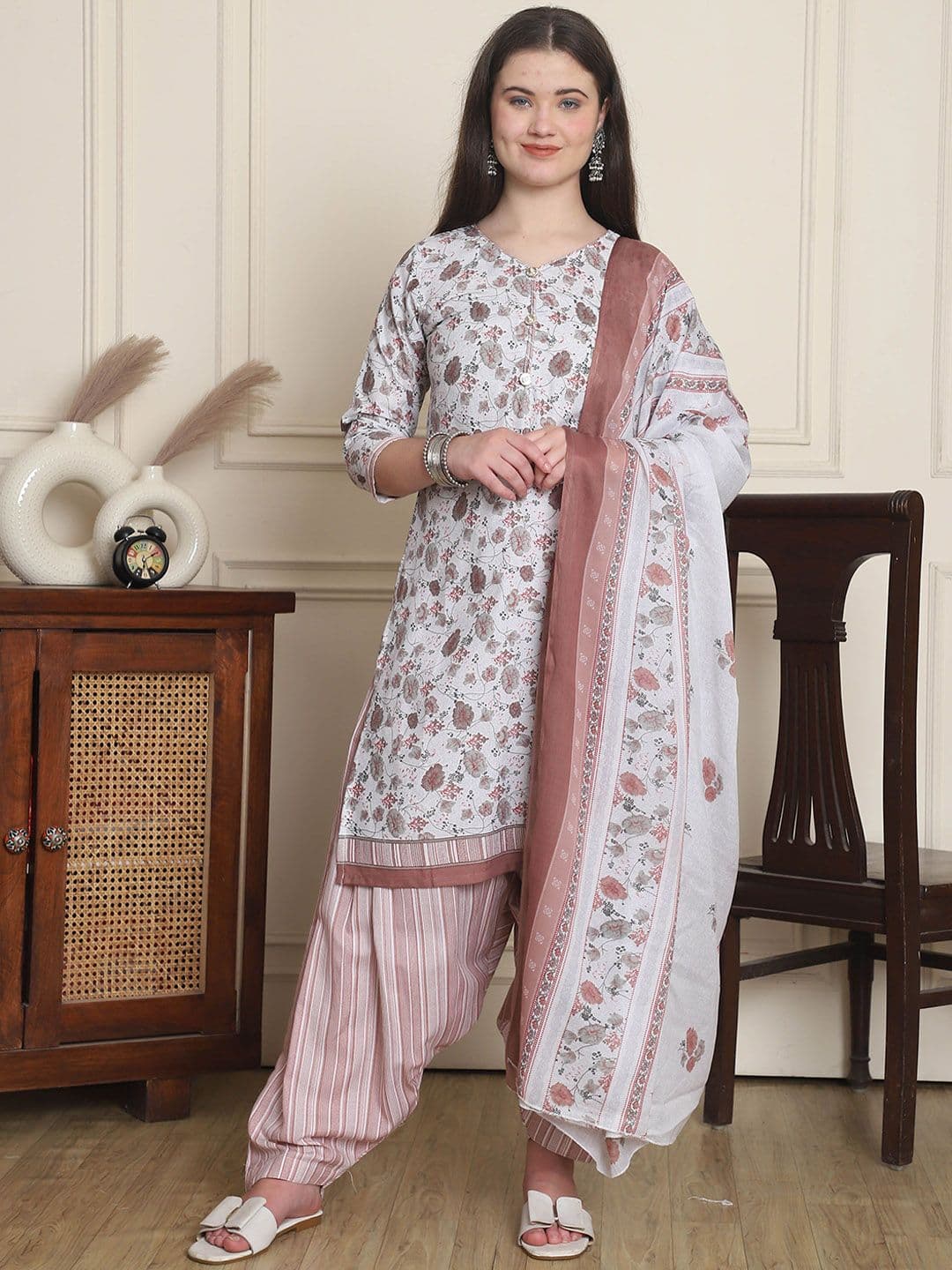 Roly Poly Floral Printed V-Neck Straight Kurta With Salwar & Dupatta - view 1