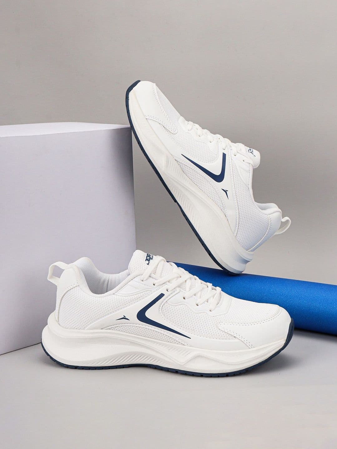 JQR Men COSMOS PLUS-2 Running Shoes - view 1
