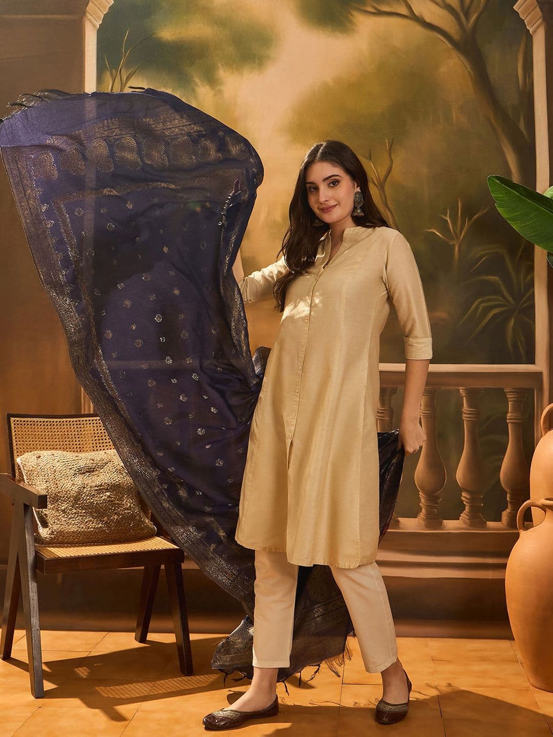 Sangria Ethnic Motifs Woven Design Pure Cotton Jacquard Dupatta - view 1